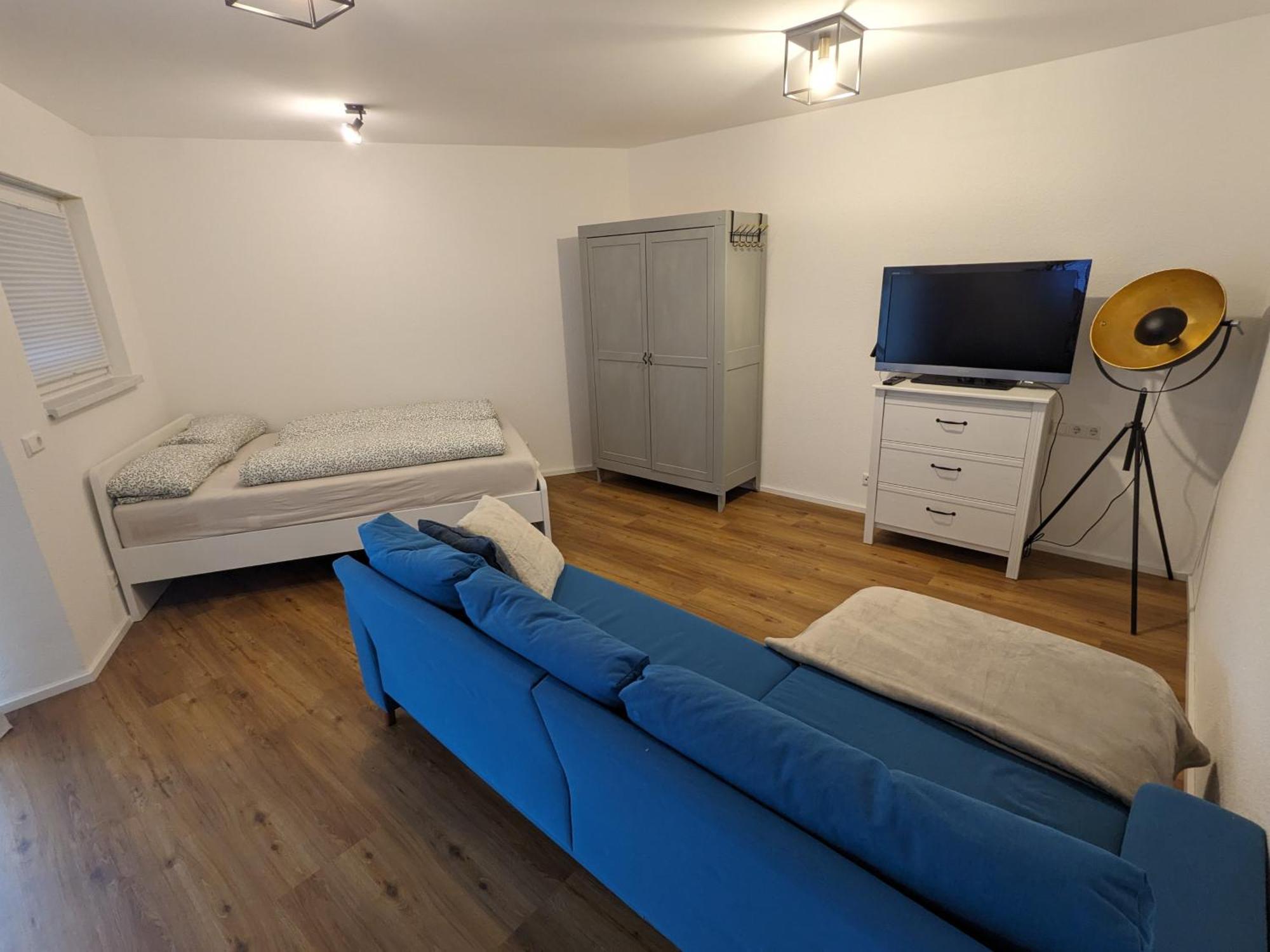 Modernes 1- Zimmer- Apartment Am Fusse Des Hohenstaufen ゲッピンゲン エクステリア 写真